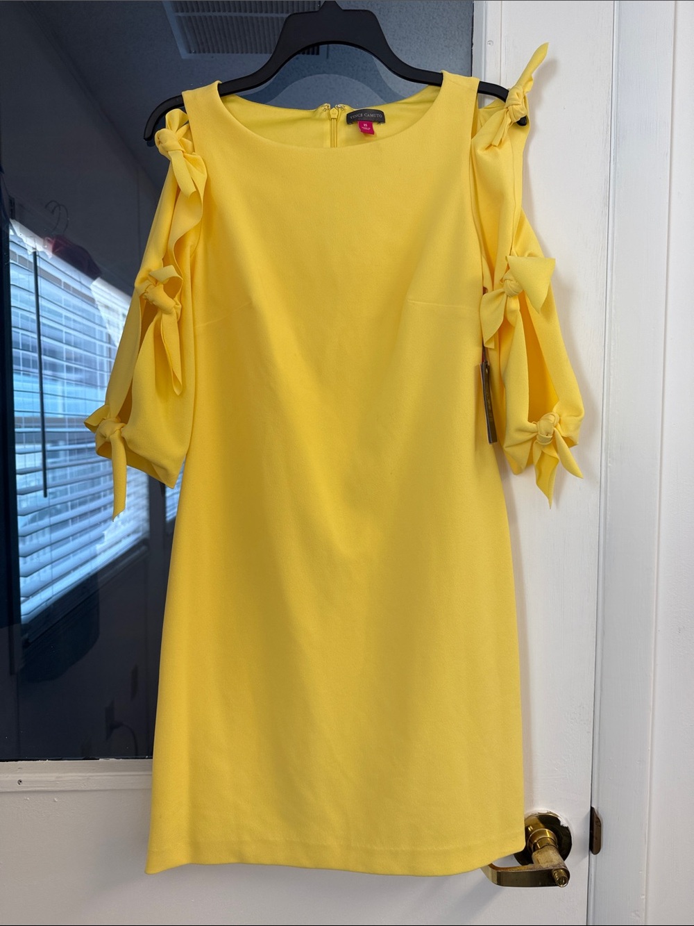 Vince Camuto Open Sleeve Yellow Dress NWT XS